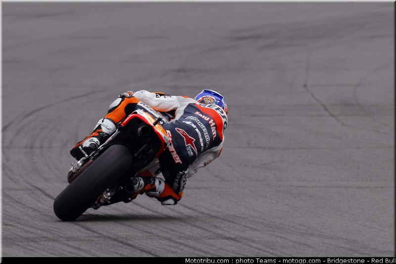 motogp_stoner_05_angleterre_silverstone_2011