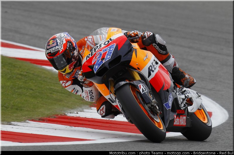 motogp_stoner_09_angleterre_silverstone_2011