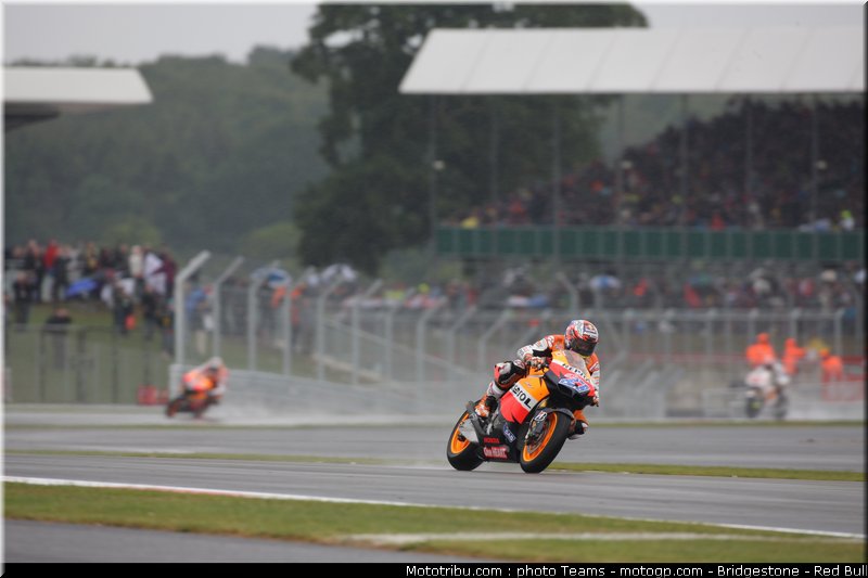 motogp_stoner_17_angleterre_silverstone_2011