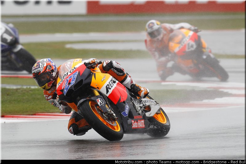 motogp_stoner_37_angleterre_silverstone_2011