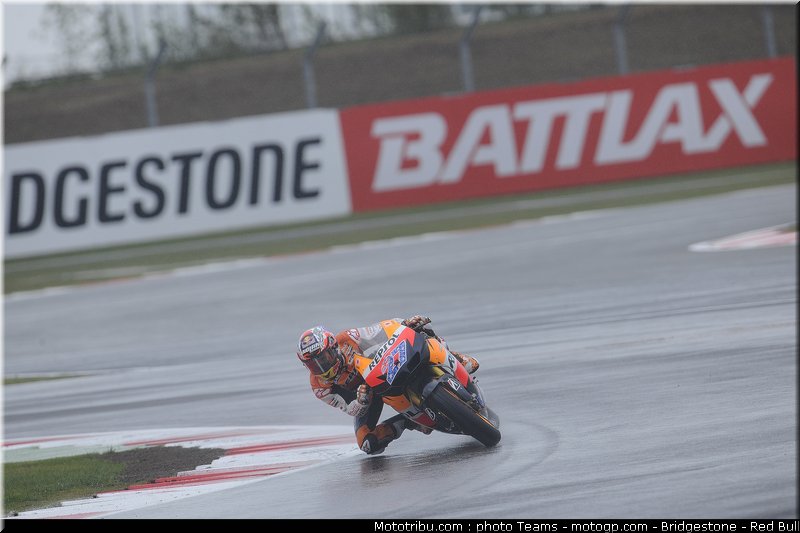 motogp_stoner_46_angleterre_silverstone_2011