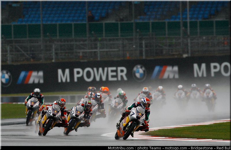 red_bull_rookies_cup_004_angleterre_silverstone_2011