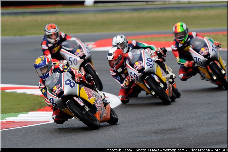 red_bull_rookies_cup_024_angleterre_silverstone_2011