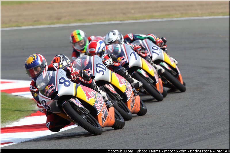 red_bull_rookies_cup_035_angleterre_silverstone_2011