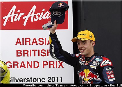 125_folger_2_angleterre_silverstone_2011.jpg