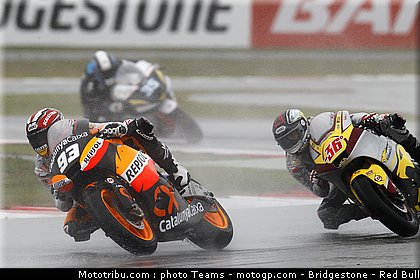 moto2_003_angleterre_silverstone_2011.jpg