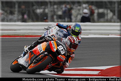 moto2_004_angleterre_silverstone_2011.jpg