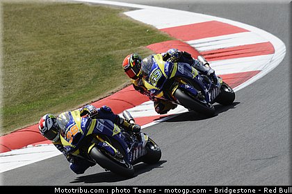 moto2_018_angleterre_silverstone_2011.jpg