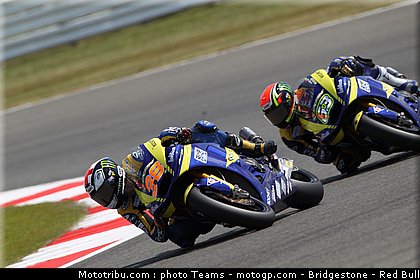 moto2_022_angleterre_silverstone_2011.jpg