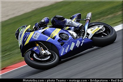 moto2_dimeglio_04_angleterre_silverstone_2011.jpg