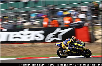 moto2_dimeglio_09_angleterre_silverstone_2011.jpg