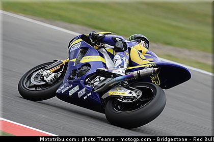moto2_dimeglio_11_angleterre_silverstone_2011.jpg