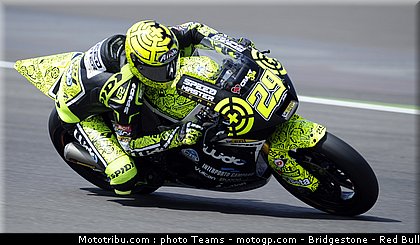 moto2_iannone_angleterre_silverstone_2011.jpg