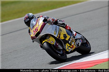 moto2_kallio_4_angleterre_silverstone_2011.jpg