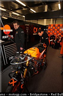 moto2_marquez_17_angleterre_silverstone_2011.jpg