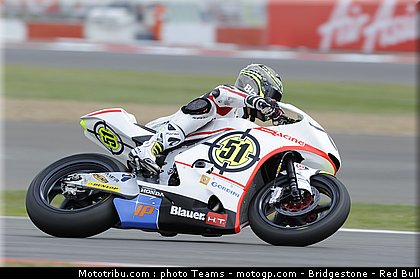 moto2_pirro_05_angleterre_silverstone_2011.jpg