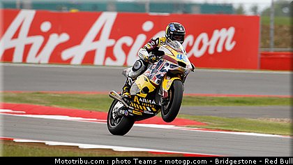 moto2_redding_12_angleterre_silverstone_2011.jpg