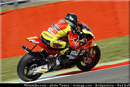 moto2_simeon_11_angleterre_silverstone_2011.jpg