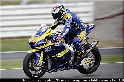 moto2_smith_05_angleterre_silverstone_2011.jpg