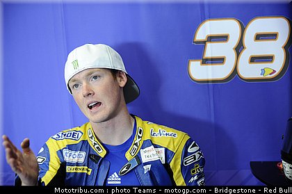 moto2_smith_14_angleterre_silverstone_2011.jpg