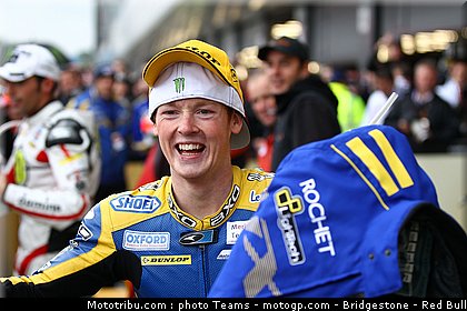 moto2_smith_24_angleterre_silverstone_2011.jpg