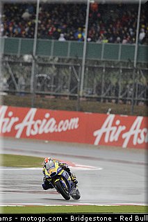 moto2_smith_28_angleterre_silverstone_2011.jpg