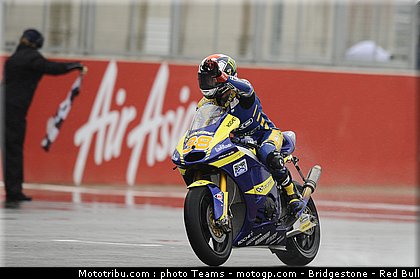 moto2_smith_29_angleterre_silverstone_2011.jpg
