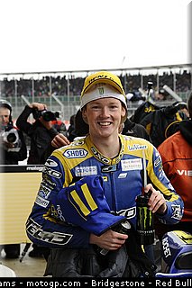 moto2_smith_31_angleterre_silverstone_2011.jpg