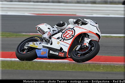 moto2_takahashi_03_angleterre_silverstone_2011.jpg