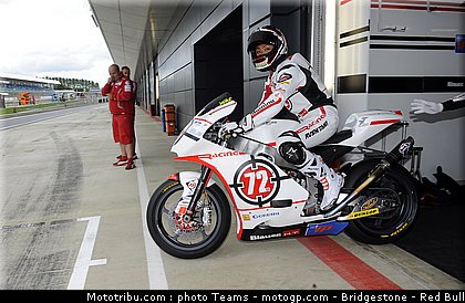 moto2_takahashi_16_angleterre_silverstone_2011.jpg
