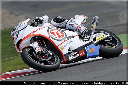 moto2_takahashi_26_angleterre_silverstone_2011.jpg