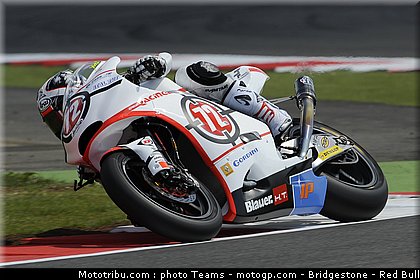 moto2_takahashi_30_angleterre_silverstone_2011.jpg