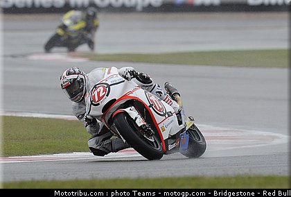 moto2_takahashi_33_angleterre_silverstone_2011.jpg