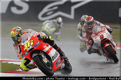 motogp_0004_angleterre_silverstone_2011.jpg