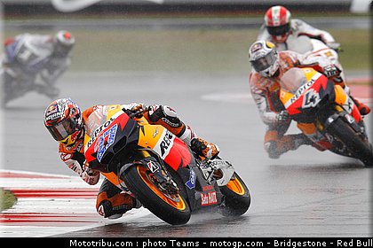 motogp_0006_angleterre_silverstone_2011.jpg