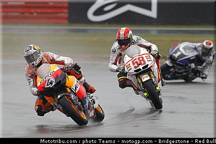 motogp_0010_angleterre_silverstone_2011.jpg