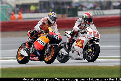 motogp_0025_angleterre_silverstone_2011.jpg