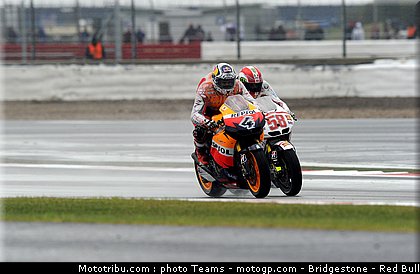 motogp_0038_angleterre_silverstone_2011.jpg