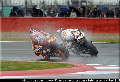 motogp_0045_angleterre_silverstone_2011.jpg