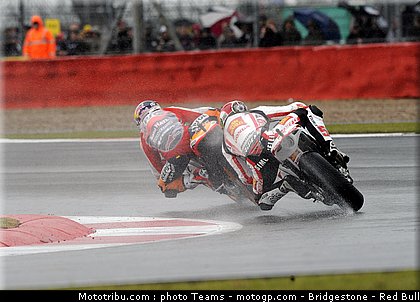 motogp_0047_angleterre_silverstone_2011.jpg