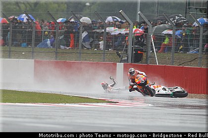 motogp_0058_angleterre_silverstone_2011.jpg