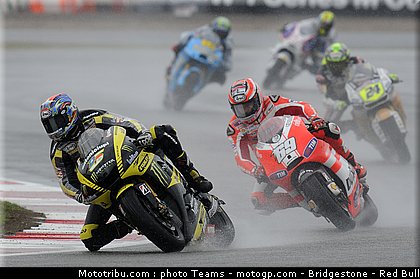 motogp_0059_angleterre_silverstone_2011.jpg