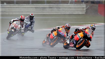 motogp_0072_angleterre_silverstone_2011.jpg