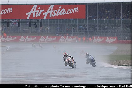 motogp_0095_angleterre_silverstone_2011.jpg