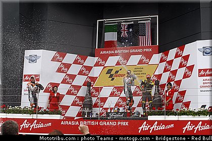 motogp_0122_angleterre_silverstone_2011.jpg