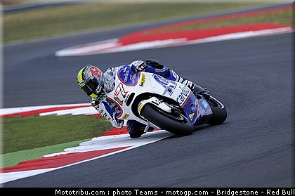 motogp_abraham_1_angleterre_silverstone_2011.jpg