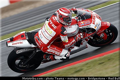 motogp_barbera_01_angleterre_silverstone_2011.jpg