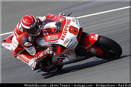 motogp_barbera_09_angleterre_silverstone_2011.jpg