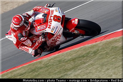 motogp_barbera_10_angleterre_silverstone_2011.jpg