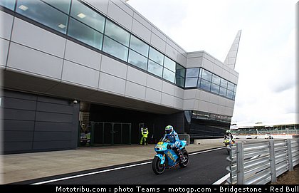 motogp_bautista_08_angleterre_silverstone_2011.jpg